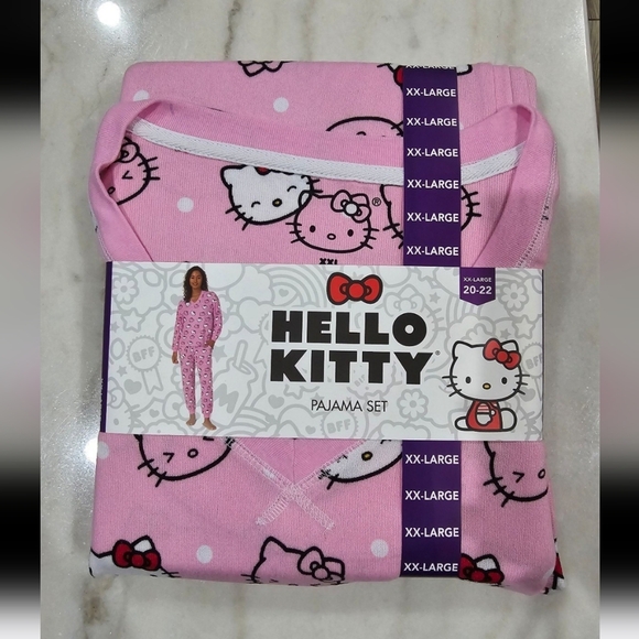 hello kitty pijama set - Picture 3 of 3